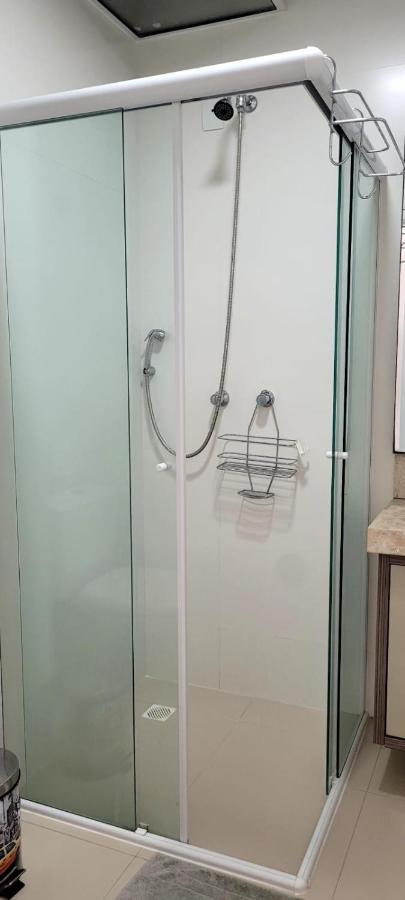 Suite, Piscina Compartilhada, Nao E O Apartamento Inteiro Somente Suite Bombinhas Exterior foto